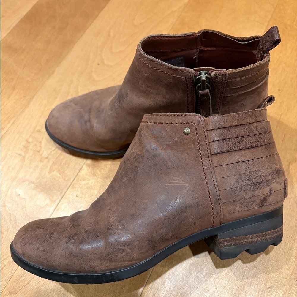 Sorel leather zip ankle boot bootie brown sz 7.5
